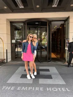 Gossip Girl Tours NYC thumbnail 1